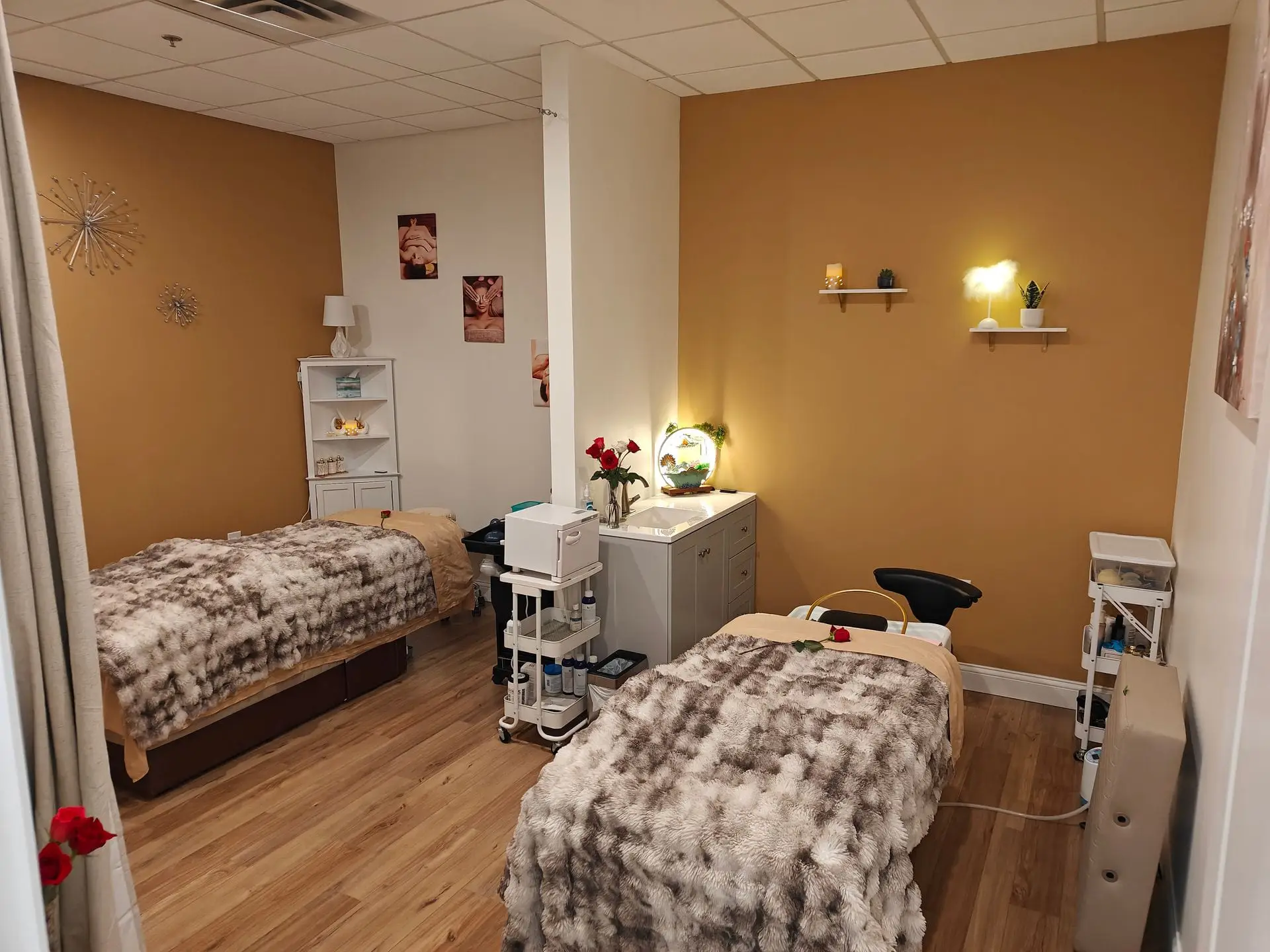 The joinable head spa room at Fiona's Day Spa, set with two treatment tables